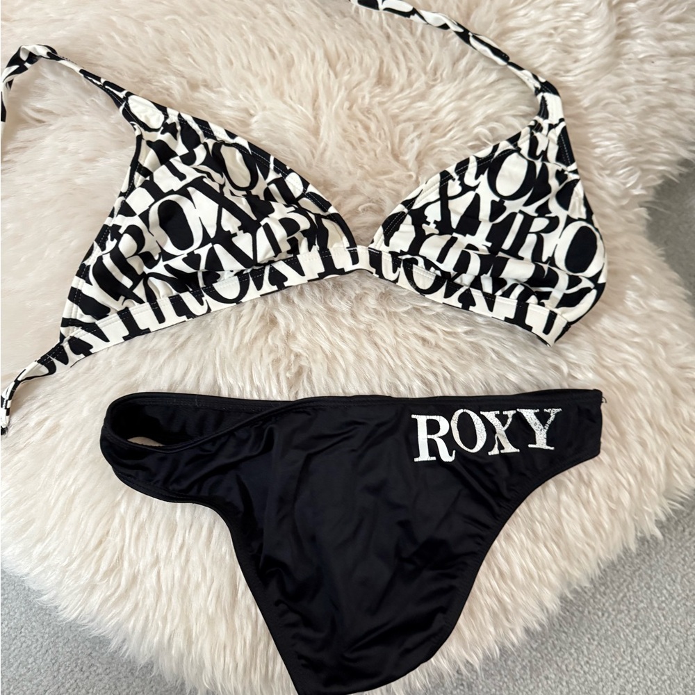 🥥 Roxy Black Bikini Bottom（like new)
